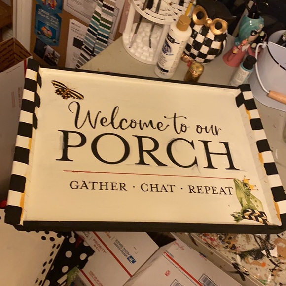 Meet your Posher, Jennifer - Picture 2 of 7